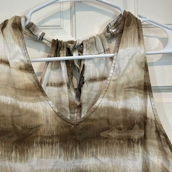 Tommy Bahama brown and white tie-dye 100% linen top size medium - Picture 2 of 7